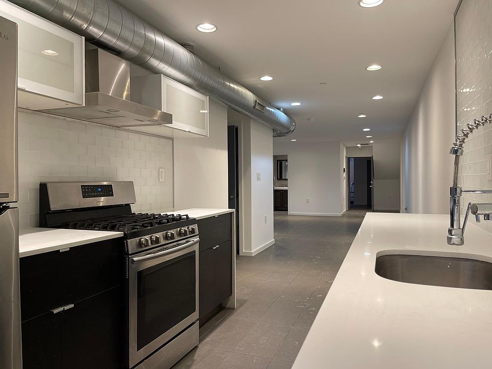 1st image of 1422 N 7th St #1O