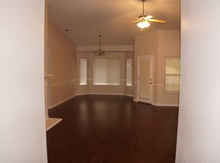 5511 W Warner Ave, Fresno, CA 93722