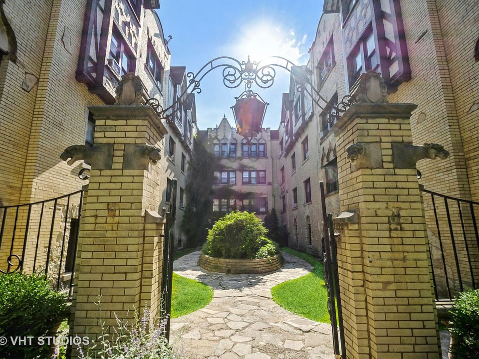 1st image of 5653 N Spaulding Ave APT 3E