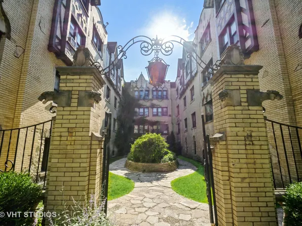 5653 N Spaulding Ave APT 3E, Chicago, IL 60659