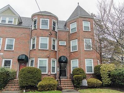 25-31 Highland Ave #25-6, Newton, MA, 02460