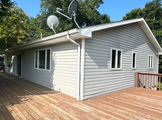 7721 Topinabee Dr, Montgomery, MI 49255