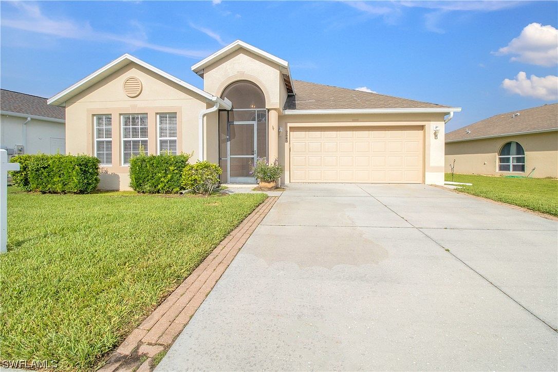 2643 Suncoast Lakes Blvd, Port Charlotte, FL 33980 Zillow