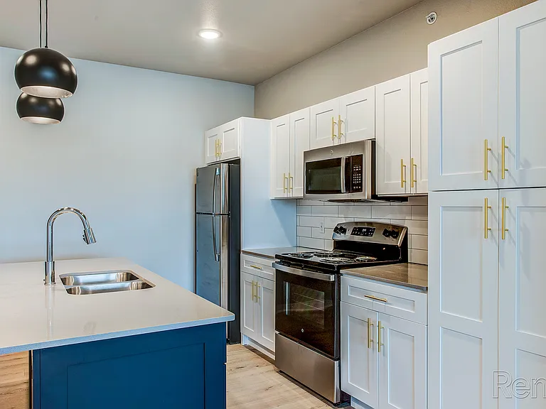 Centerstone Market + Lofts — Photo 33