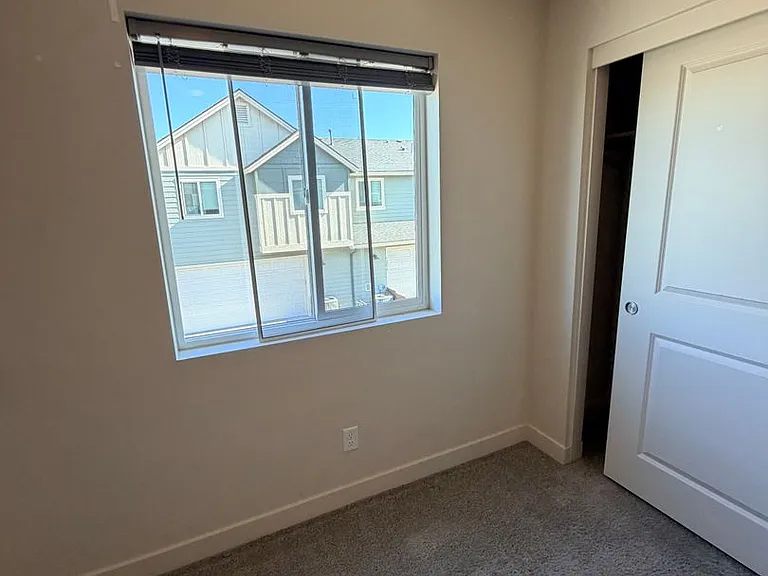 12263 Solid Rock Dr — Photo 12