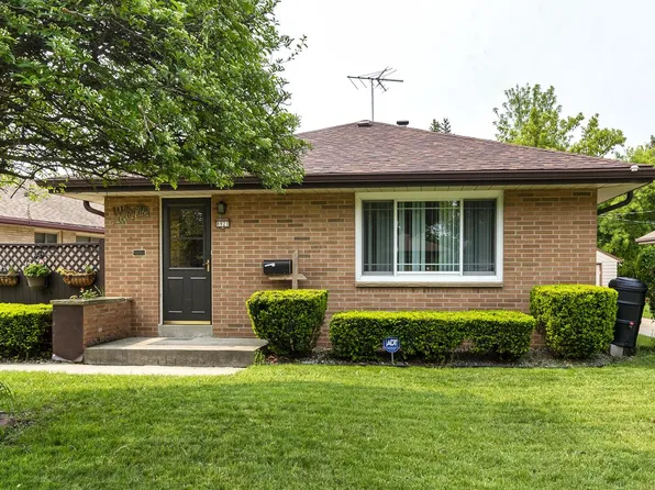 8921 West Hope AVENUE, Milwaukee, WI 53222