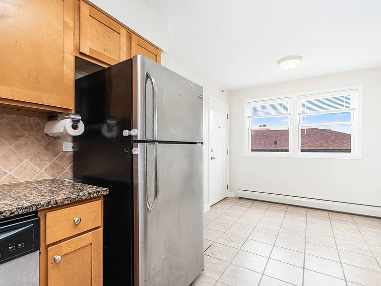 4629 Main St #3B — Photo 13