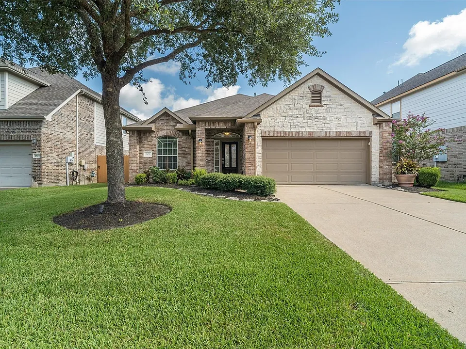 2875 Torano Cir