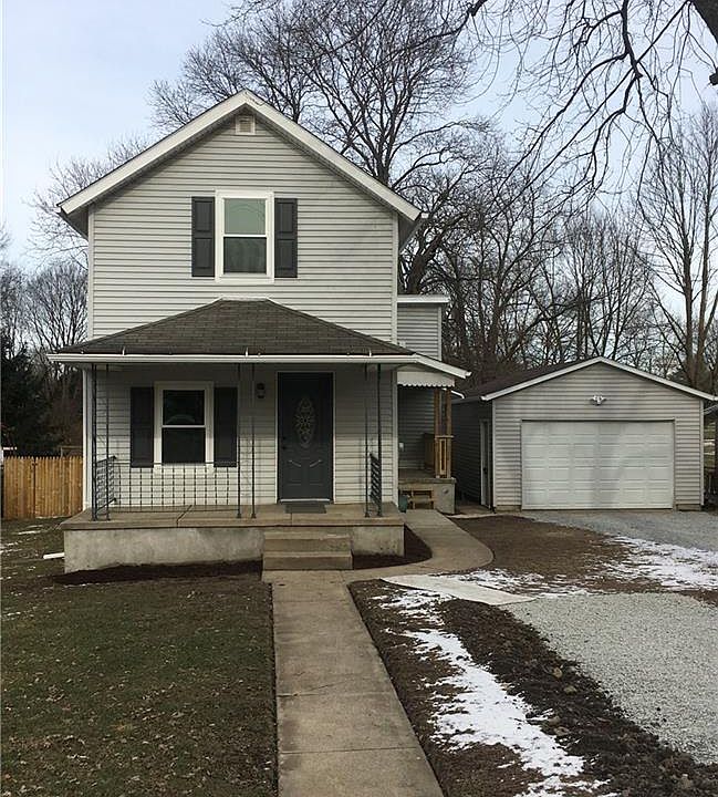 1st image of 606 College Way