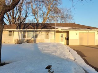 8675 Greenway Ave S, Cottage Grove, MN 55016
