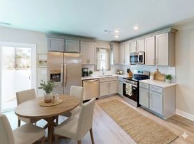 1302 Champions Rest Rd, Lugoff, SC