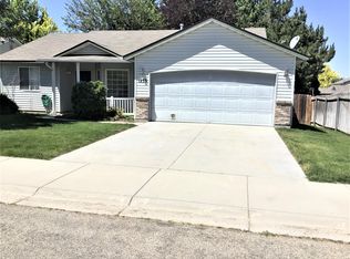1233 N Pyrite Ave, Kuna, ID 83634