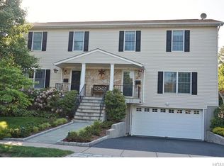 112 Sterling Ave, Harrison, NY 10528