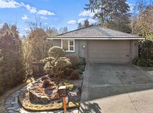 5115 NE 55th St, Seattle, WA 98105