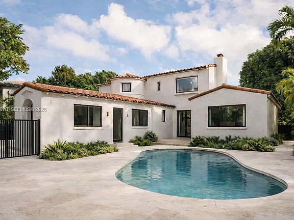 5th image of 4345 Alton Rd