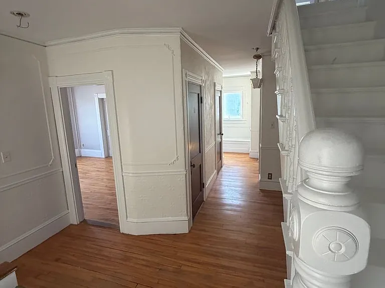 202 Central Ave — Photo 34