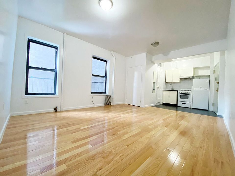 1st image of 52 Henry St APT 4RE