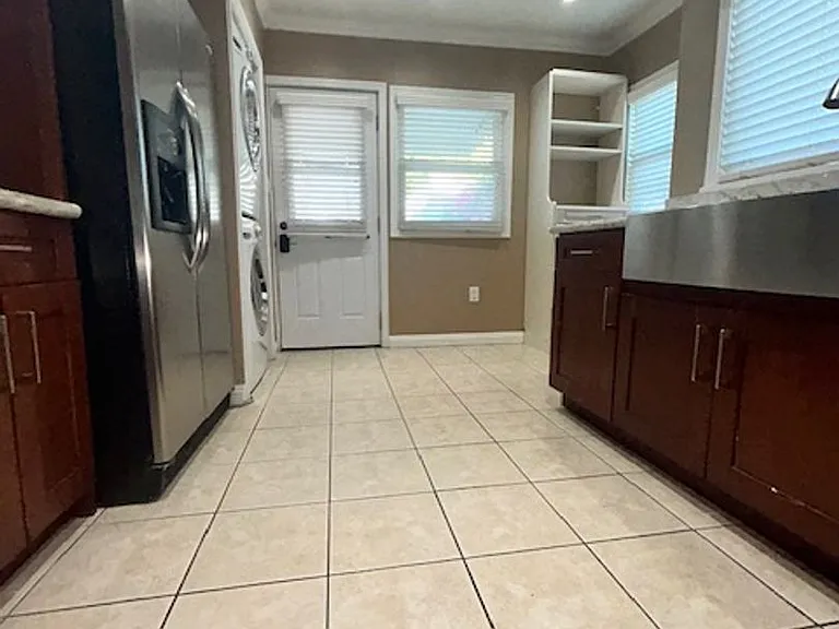 922 S Patton Ave — Photo 33
