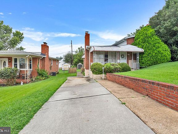 5th image of 710 50th St