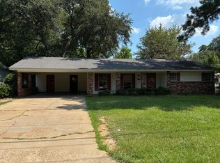 1258 Plantation Blvd, Jackson, MS 39211