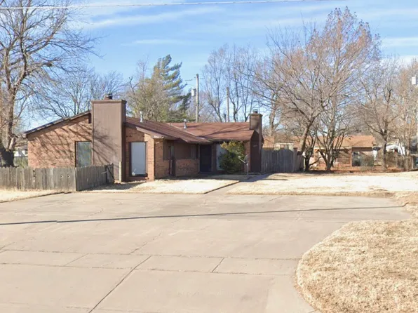 1035 & 1037 N Clara St #2, Wichita, KS 67212