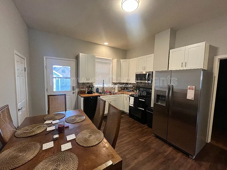 3833 Isabella Ave — Photo 2