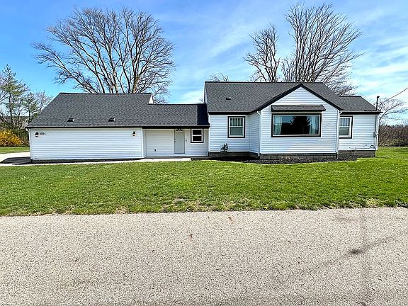 2nd image of 8084 Cottonwood Dr
