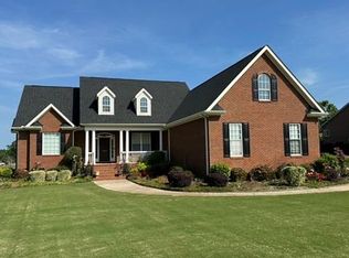 107 Sand Trap Ln, Greenwood, SC 29649
