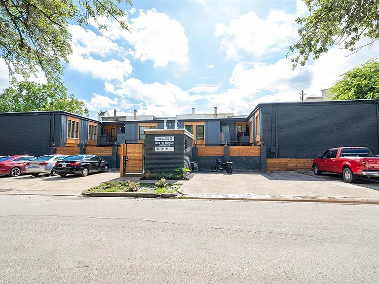2703 Mason St #1BD — Photo 6