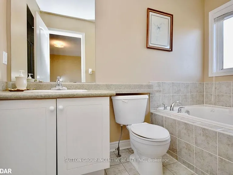 46 Jewel House Ln #1 — Photo 15