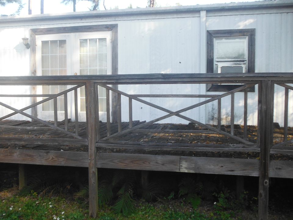 2nd image of 15489 Mapletree Dr
