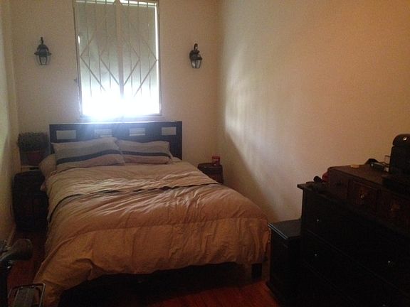 5th image of 55 W 74th St APT 2B