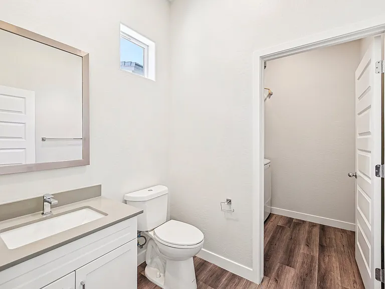 Baseline on 16 — Photo 56