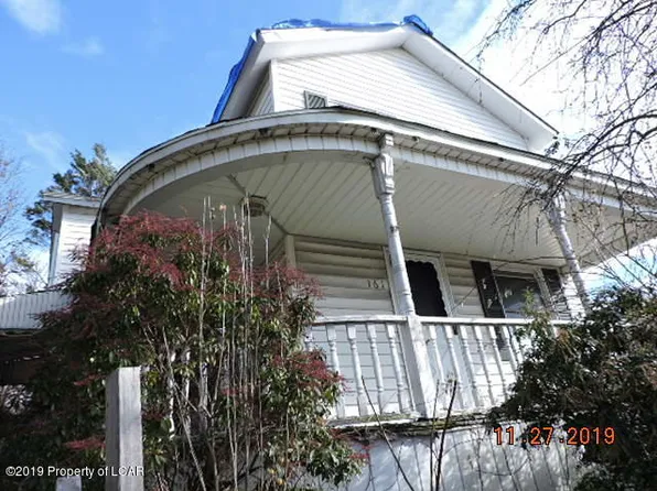 161 Main St, Dupont, PA 18641