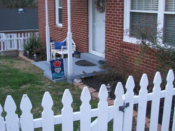 4th image of 225 McWilliams St