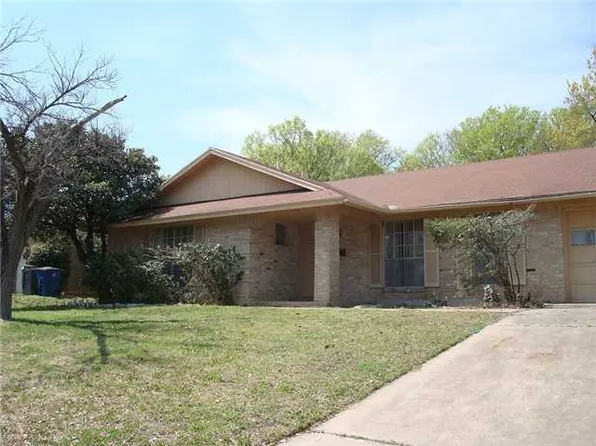 7400 Barcelona Dr, Austin, TX 78752