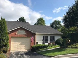 1012 Chateau Ct, Blacksburg, VA 24060