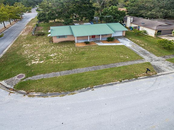 3rd image of 2712 S Dellwood Dr