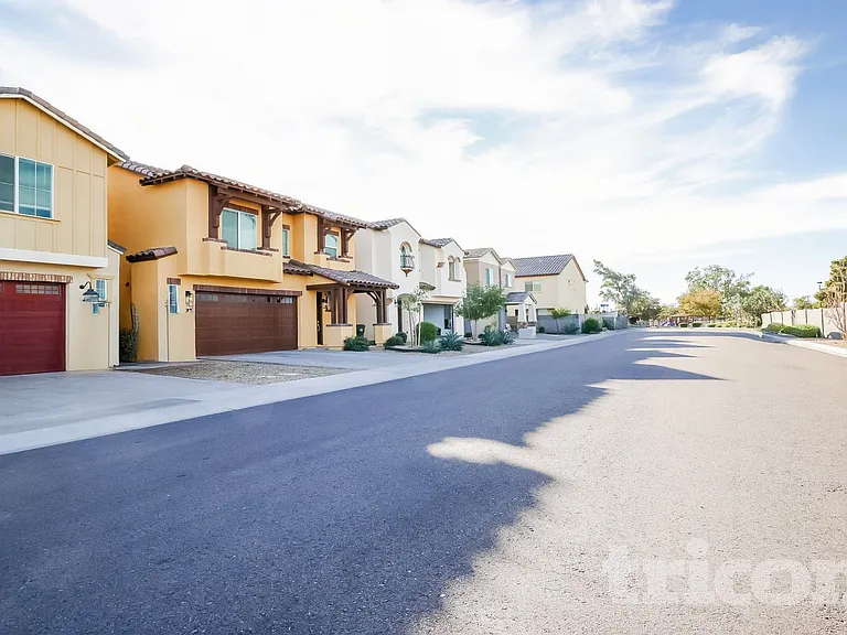 4537 E Granada St — Photo 18