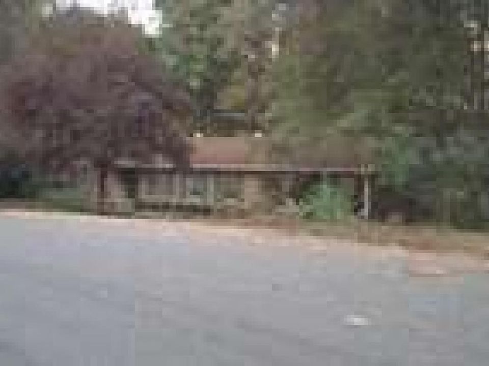 2nd image of 109 Curtis Dr