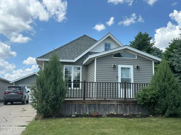 14 N Doheny St, Northwood, ND 58267