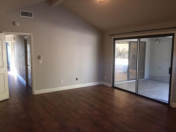 5th image of 3775 Mountain View Dr