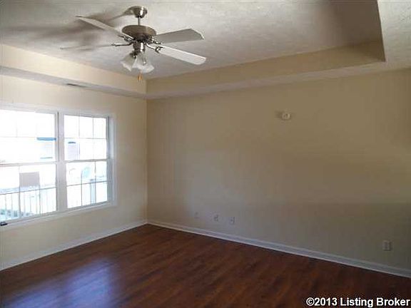 2nd image of 4976 Bell Ave