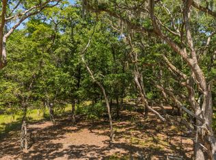 31 Tupelo Trl, Edisto Island, SC 29438
