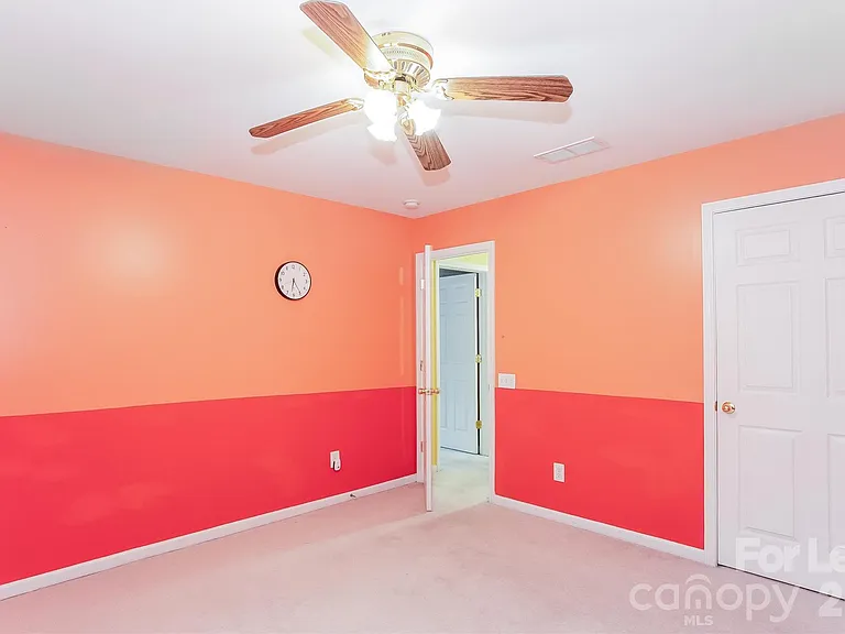 10313 Scotch Pine Cir — Photo 13
