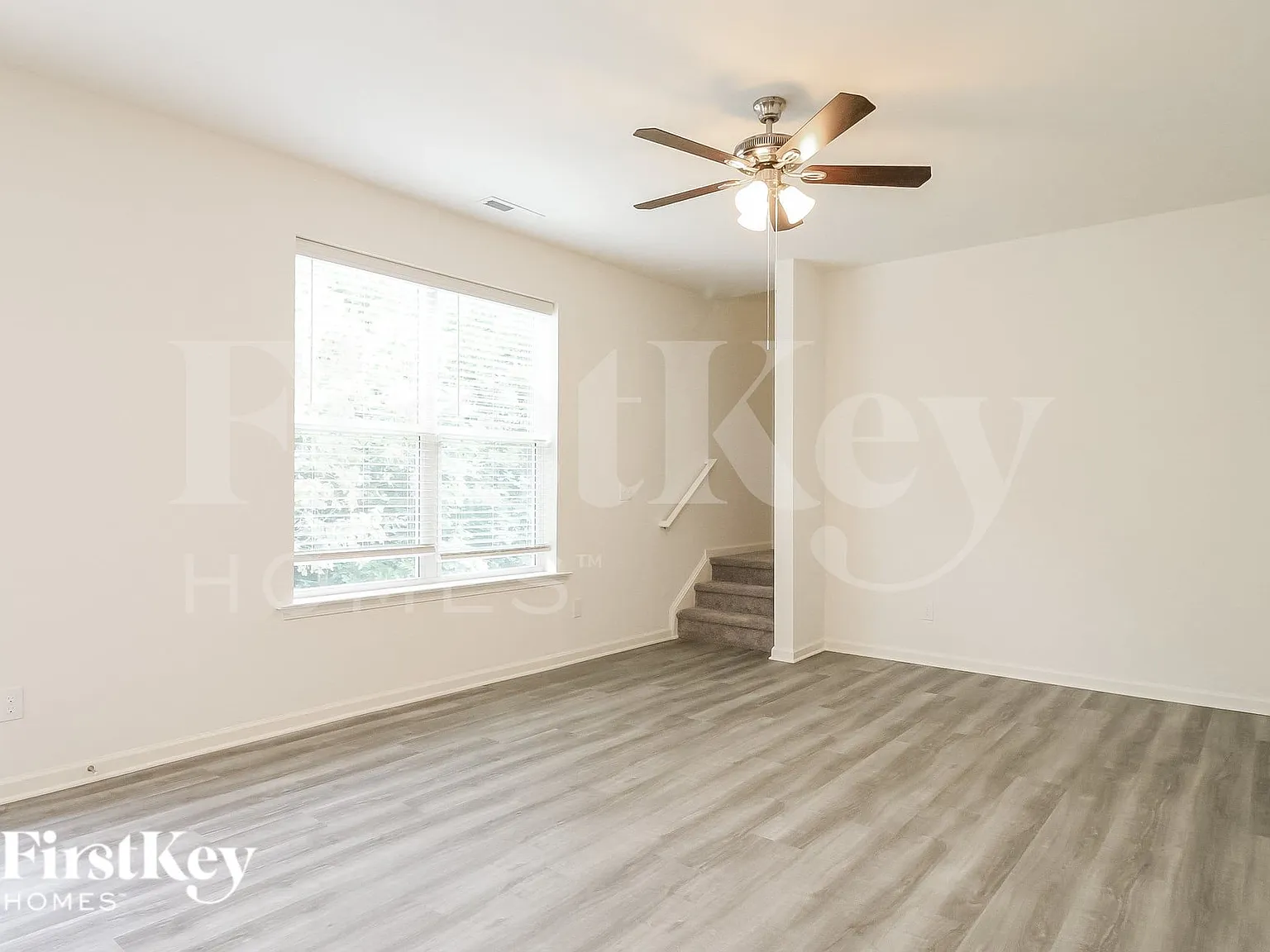 3 bed, 2.5 bath, 1754 sqft, $2,160 — Photo 4