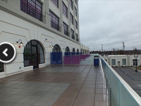 4th image of 900 Terminal Pl APT 255