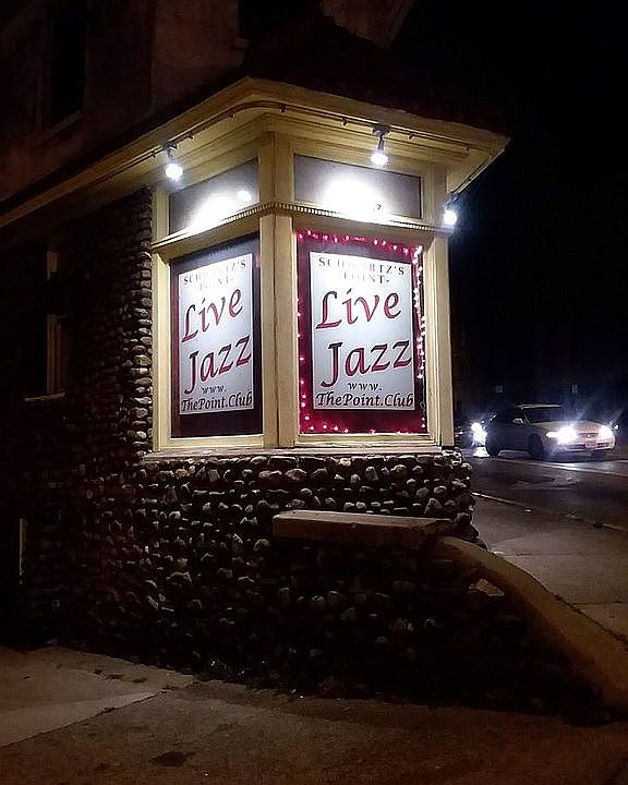 1st image of 1901 Vine St
