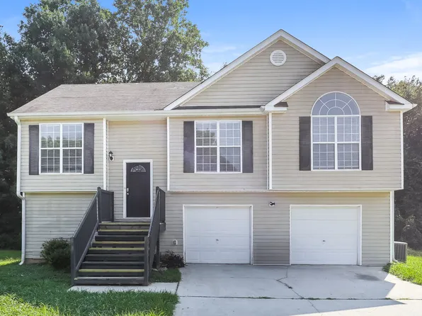 9447 Rollinghills Dr, Jonesboro, GA 30238
