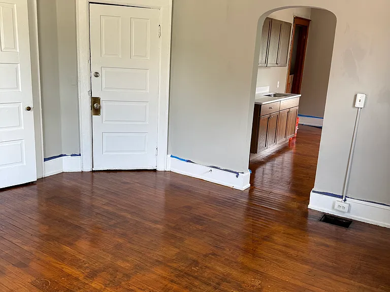 112 Eastern Ave SE #2 — Photo 8